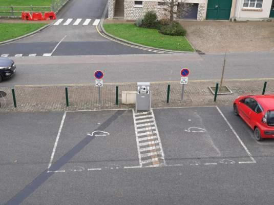 Le Mêle-sur-Sarthe Le Plain Pied Sur Place מראה חיצוני תמונה
